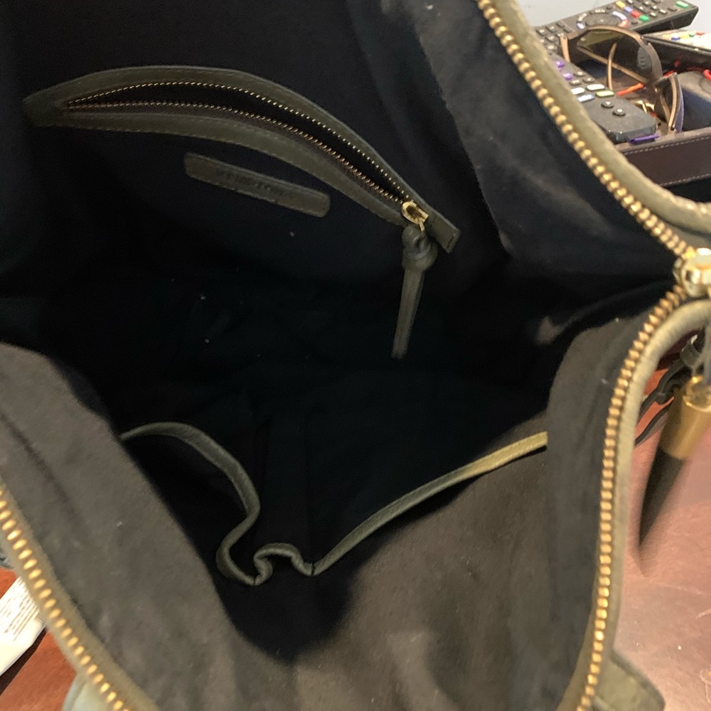 Kempton Handbag - Picture 2 of 4